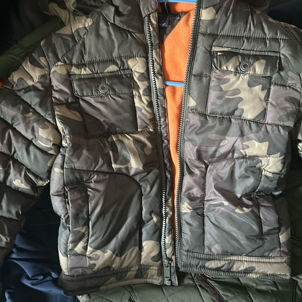 Size 7 Tommy Hilfiger Coat